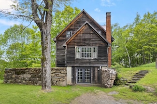 403 Horse Shoe Way, Woodstock, VT 05071
