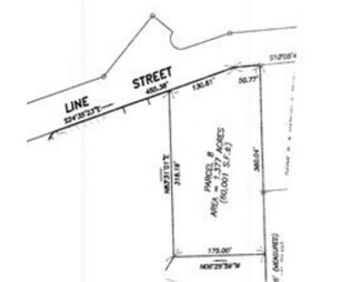 8 Line St, Southampton, MA 01073