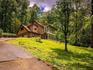 1799 Fishers Branch Rd, Charleston, WV 25312