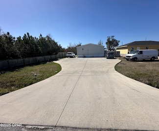 149 Seneca Ave Unit A & B, Callaway, FL 32404