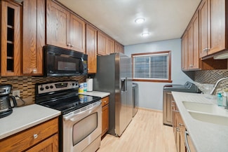 1663 S 100th St, Milwaukee, WI 53214