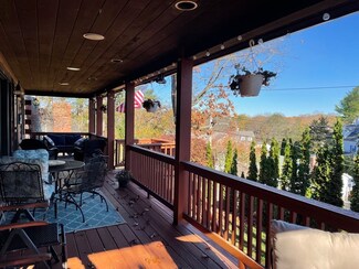 35 Bates Park Ave, Beverly, MA 01915