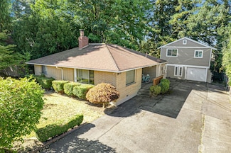 22010 Brier Rd, Brier, WA 98036