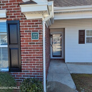 3010 Lauren Place Dr Unit 105, Wilmington, NC 28405