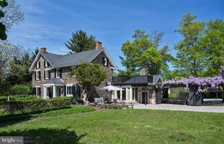 4273 Durham Rd, Kintnersville, PA 18930