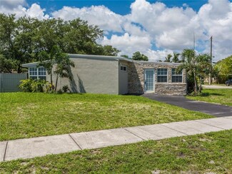 3138 SW 15th Ct, Fort Lauderdale, FL 33312