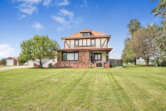 2933 Little Wall Lake Rd, Jewell, IA 50130