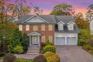 258 Dorset Rd, Tobyhanna, PA 18466