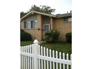 2523 Allequippa St, Pittsburgh, PA 15213