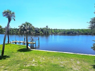 5497 SW Anhinga Ave, Palm City, FL 34990