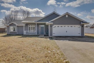 57 Swan Ln, Farmington, MO 63640