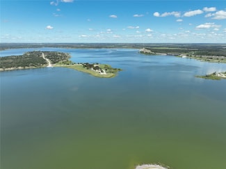 117 N Lakeway Dr, Comanche, TX 76442