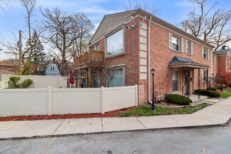 1623 W 103rd St Unit C1, Chicago, IL 60643