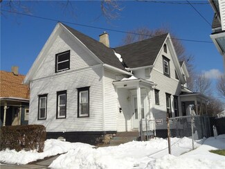 44 3rd St, Rochester, NY 14605