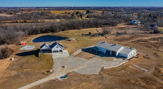 6827 50th Ave, Norwalk, IA 50211
