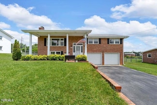 122 Brightridge Dr, Johnson City, TN 37615