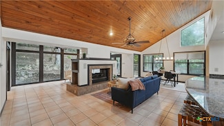 830 Candlewood Cir, New Braunfels, TX 78130