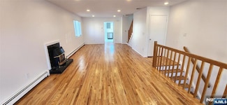 2422 Leighton St Unit B, Fort Lee, NJ 07024