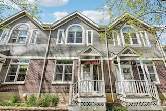 1152 W School St Unit 1152, Chicago, IL 60657
