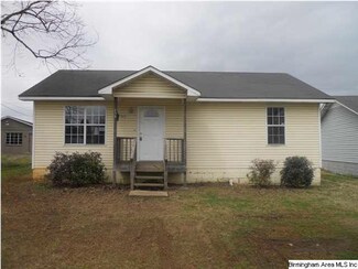 1076 Overton Ave, Birmingham, AL 35217