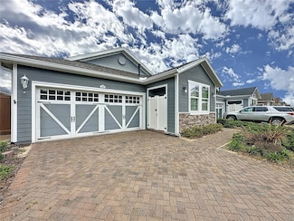 345 Alcove Dr, Groveland, FL 34736
