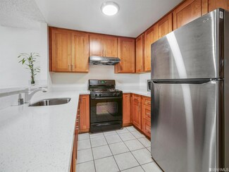 1306 Ridge Ct, San Francisco, CA 94134