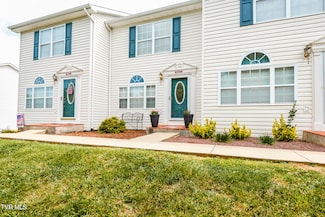 225 Amanda Ln Unit 2, Bristol, TN 37620