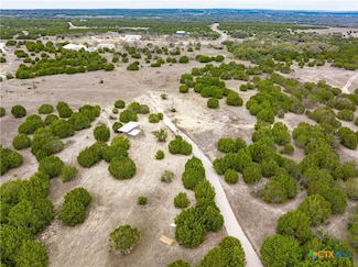 118 High View Dr, Lampasas, TX 76550