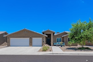 7904 E 43rd St, Yuma, AZ 85365