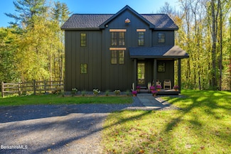 248 Water Farm Rd, Sheffield, MA 01257