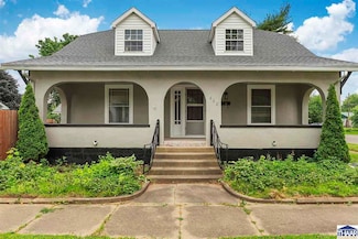 660 Mulberry St, Clinton, IN 47842