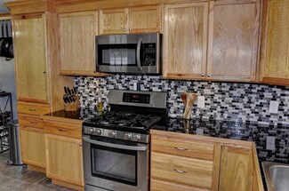 217 Chandler Rd, White River Junction, VT 05001