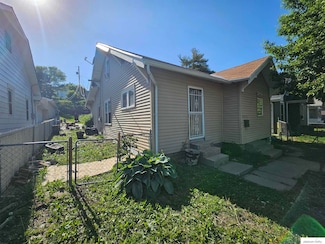 2436 S 23rd St, Omaha, NE 68108