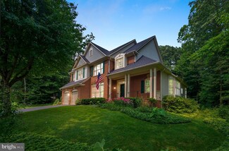 10318 Regency Station Dr, Fairfax Station, VA 22039
