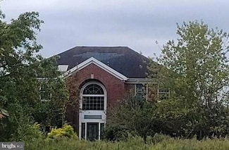 38 Herbert Rd, Trenton, NJ 08691