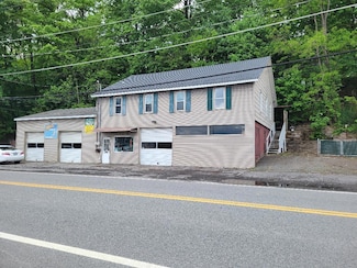 44 Orange Ave, Walden, NY 12586