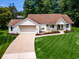 10833 Oak Chase Ct, Fort Wayne, IN 46845