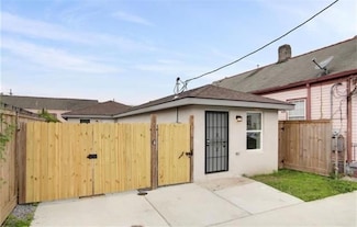 1710 Marigny St, New Orleans, LA 70117