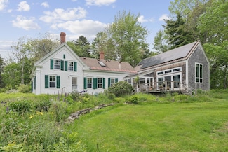 168 South Rd, Chebeague Island, ME 04017