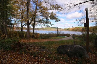 382 Ray Rd Unit 51, Henniker, NH 03242