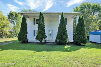 405 N Iowa Ave, Etowah, TN 37331