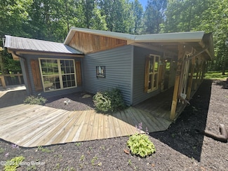 409 Woodhaven Ln, Leitchfield, KY 42754