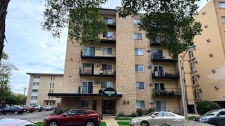 310 Lathrop Ave Unit P52, Forest Park, IL 60130