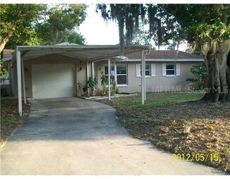 1569 Magnolia Dr, Clearwater, FL 33756