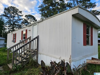10 Coosa Cove Ln, Columbiana, AL 35051