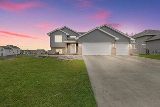 13045 10th Ave S, Zimmerman, MN 55398