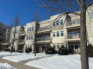 8206 Starr Grass Dr Unit 211, Madison, WI 53719