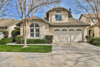 2090 Freesia Ave, Simi Valley, CA 93063