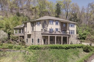 1248 Mary Helen Dr, Nashville, TN 37220
