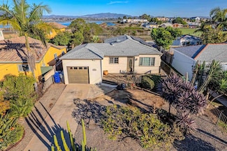 425 8th St, Imperial Beach, CA 91932